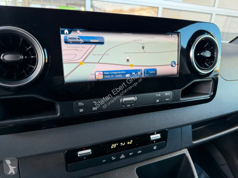 Furgoneta Mercedes 317 CDI Werkstatt-Regal...