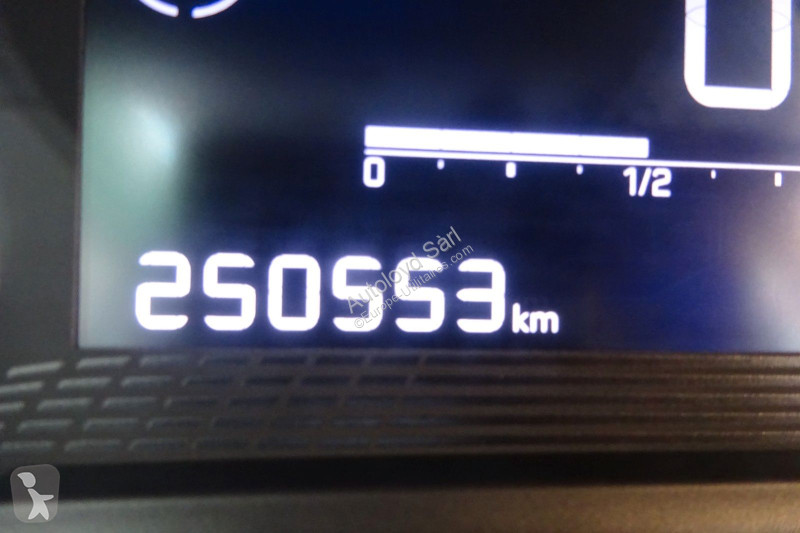 Furgoneta Peugeot STE 1,5 HDI 100