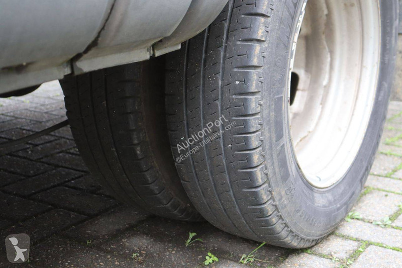 Bedrijfswagen Iveco 35C13