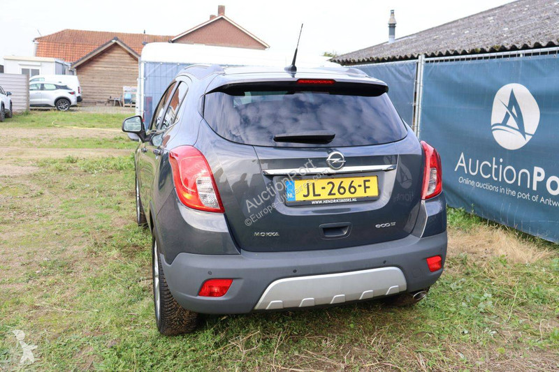 Véhicule utilitaire Opel