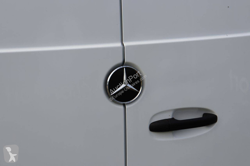 Véhicule utilitaire Mercedes