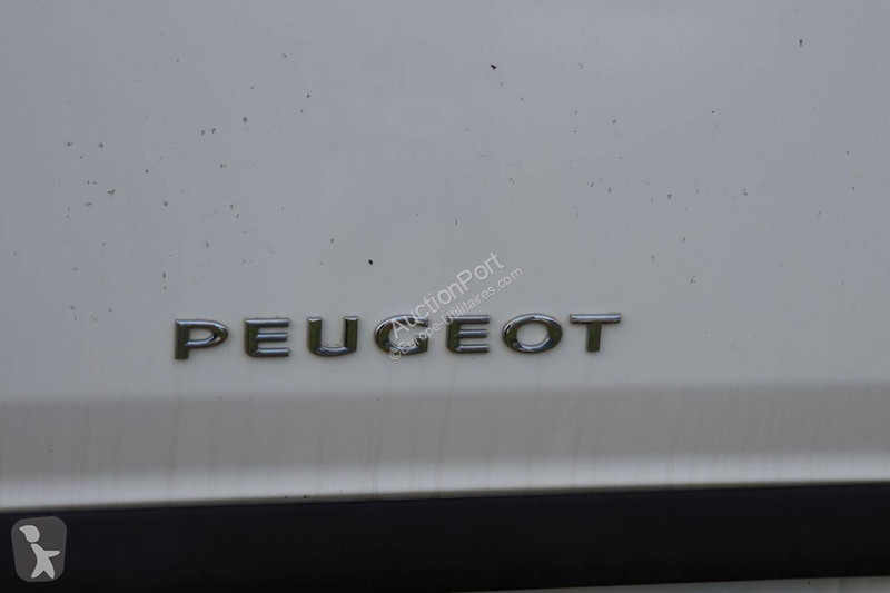Véhicule utilitaire Peugeot