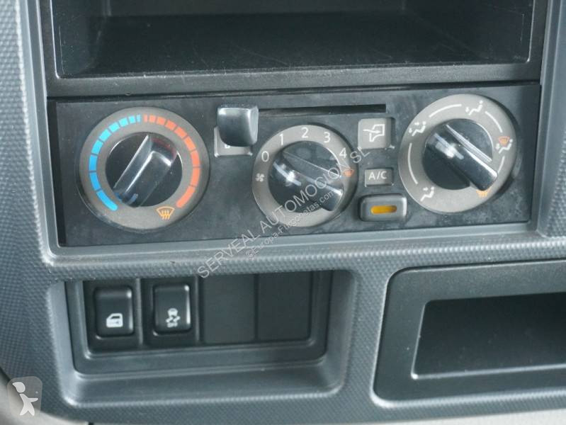 Nissan 35.13 Transporter