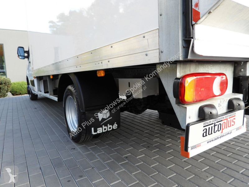 عربة نفعية Renault  MASTER