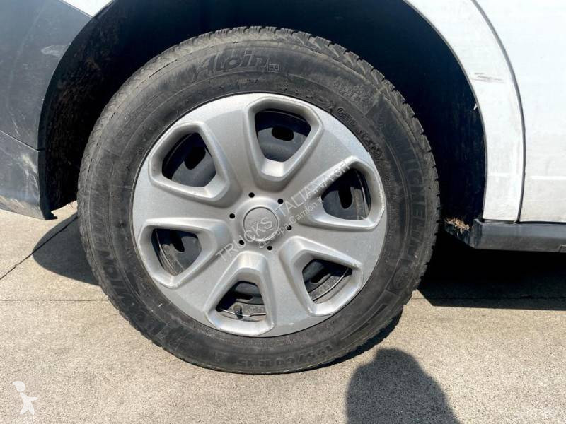 Furgoneta Ford