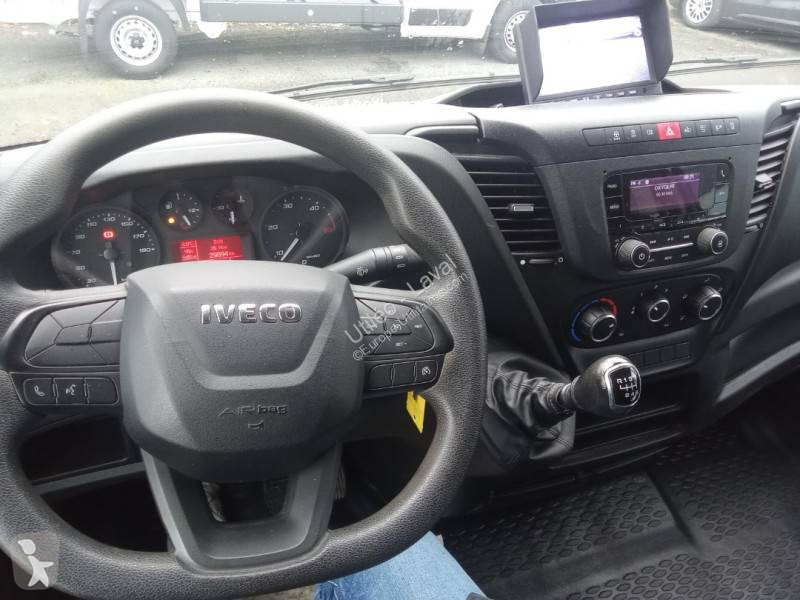 Véhicule utilitaire Iveco