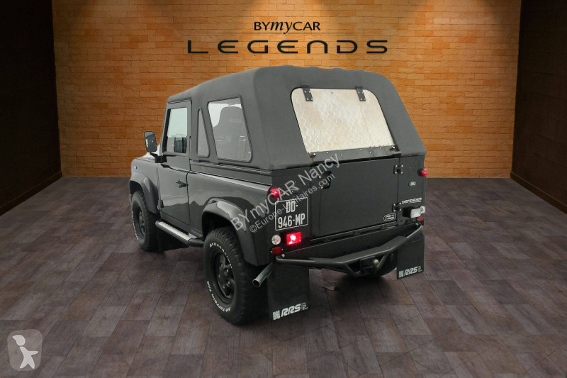 Véhicule utilitaire Land Rover 90 Defender TDI