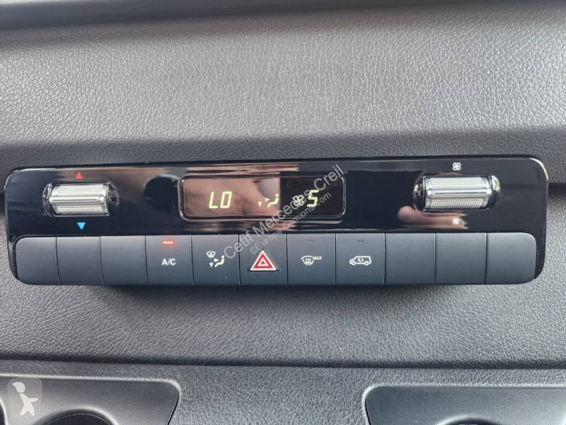 Véhicule utilitaire Mercedes