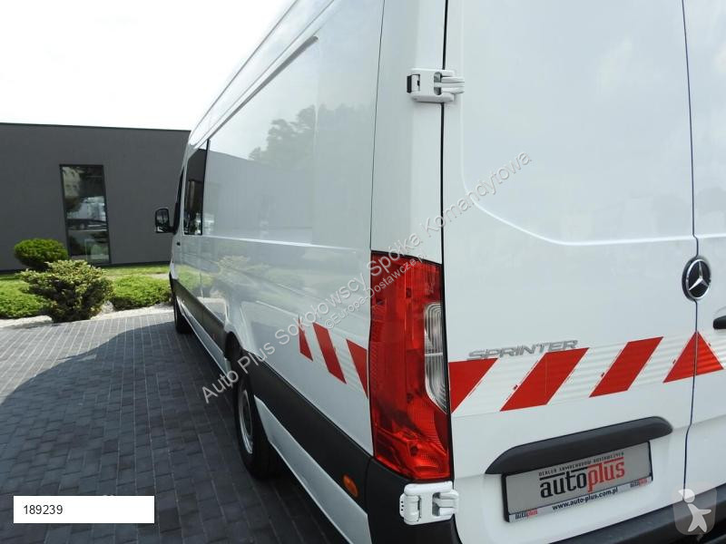 Véhicule utilitaire Mercedes SPRINTER FURGON...