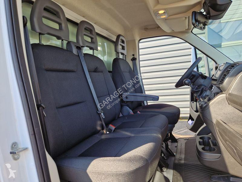 Véhicule utilitaire Fiat 180CV CAISSE 30m3