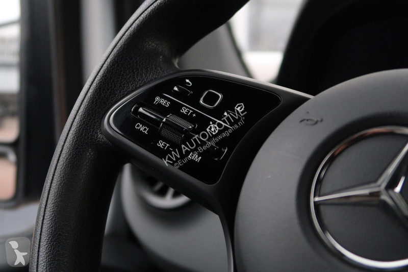 Užitkové vozidlo Mercedes 319 CDI V6 L2H2...