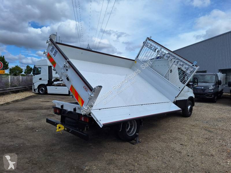 Véhicule utilitaire Iveco