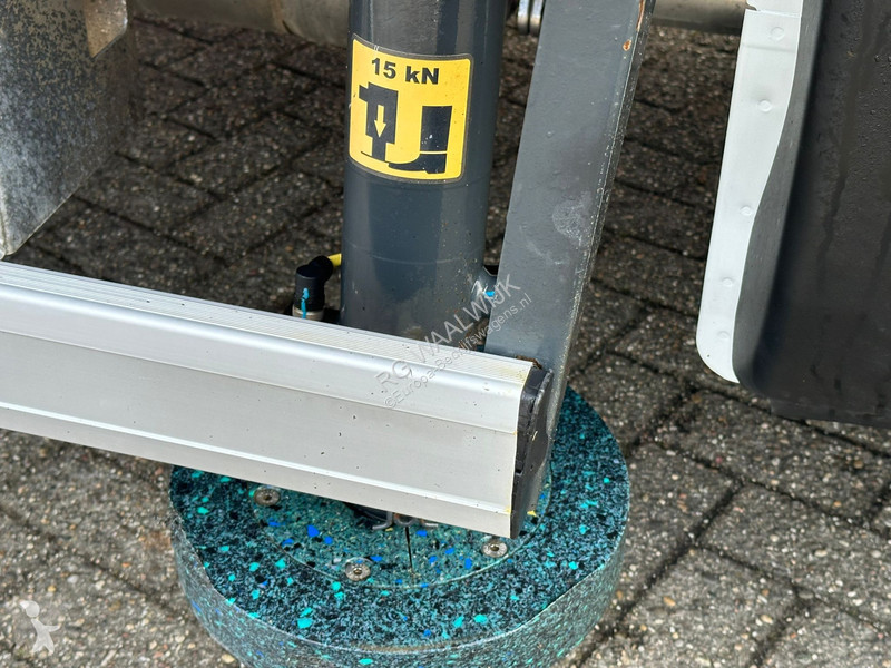 Véhicule utilitaire Iveco 35S14 APK 29-08-2026,...