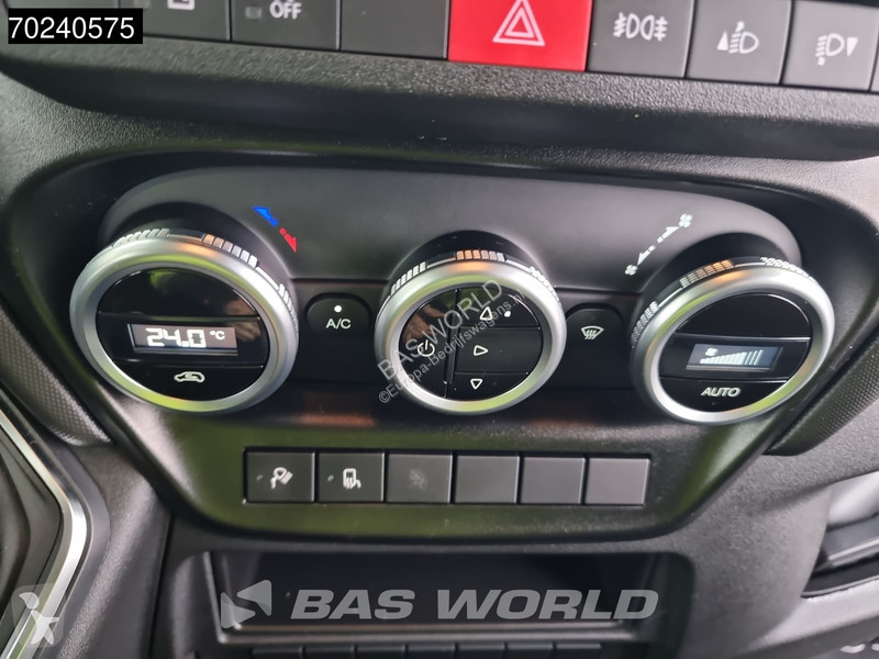 Autoutilitară Iveco 35C18 3.0L Automaat L3H2...