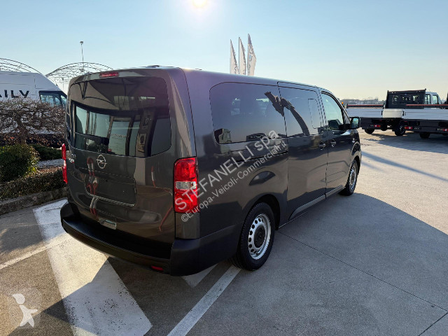 Autoutilitară Opel VIVARO 9P