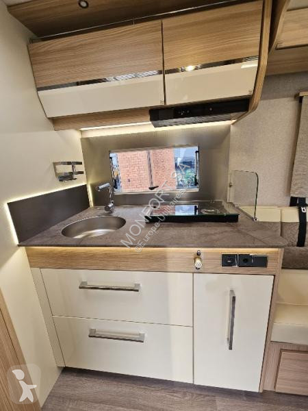 Véhicule utilitaire   Mayflower 67 LO