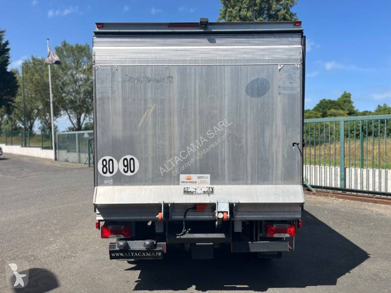 Véhicule utilitaire Iveco