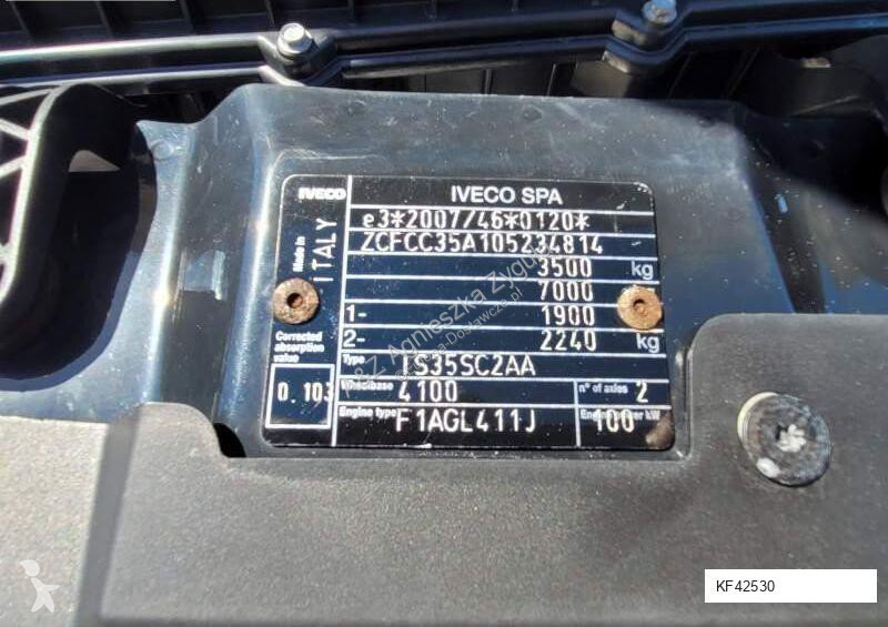 Veículo utilitário Iveco DAILY 35-140 /...