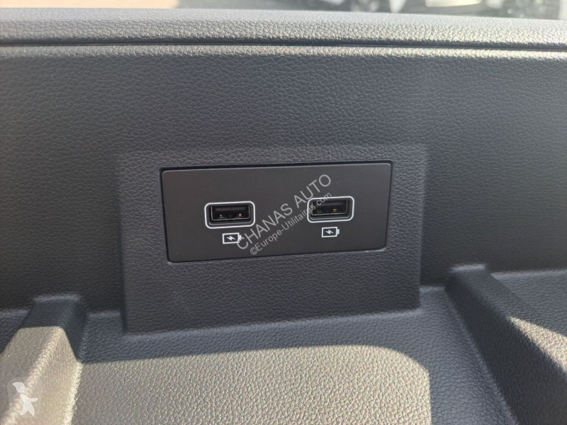 Veicolo commerciale Renault L2H2 3T BLUE DCI...