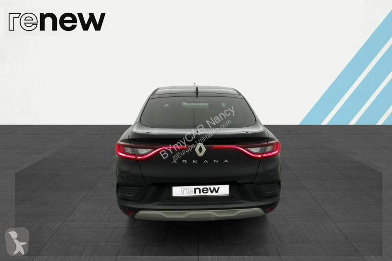 Autoutilitară Renault Arkana mild hybrid 140...