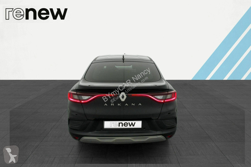 Autoutilitară Renault Arkana mild hybrid 140...