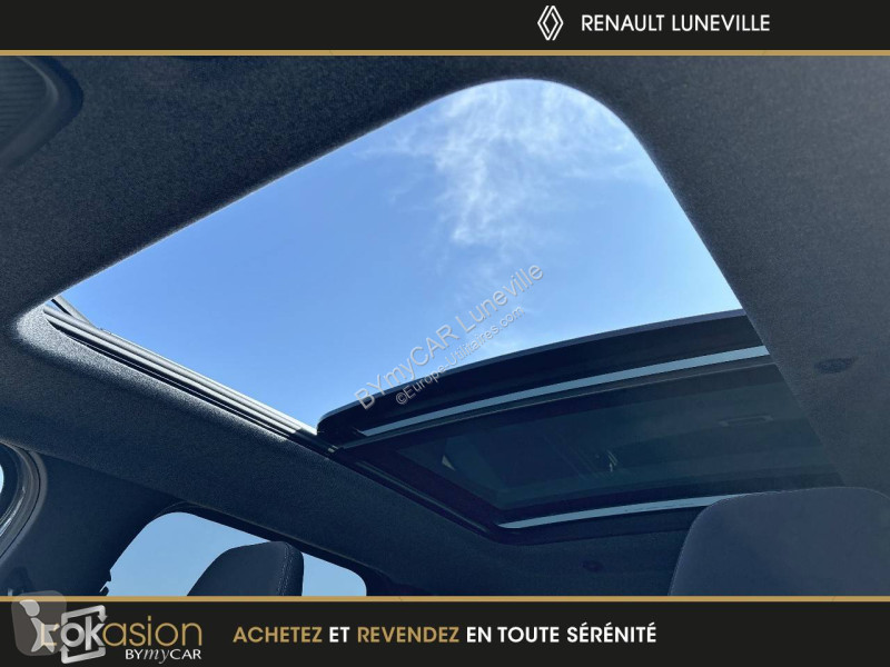 Autoutilitară Dacia Bigster TCe 140