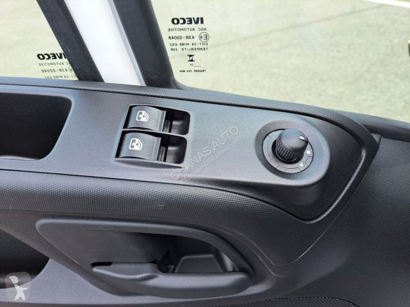 Furgoneta Iveco 35C14 A8 140CV 2L3 PLANCHER...