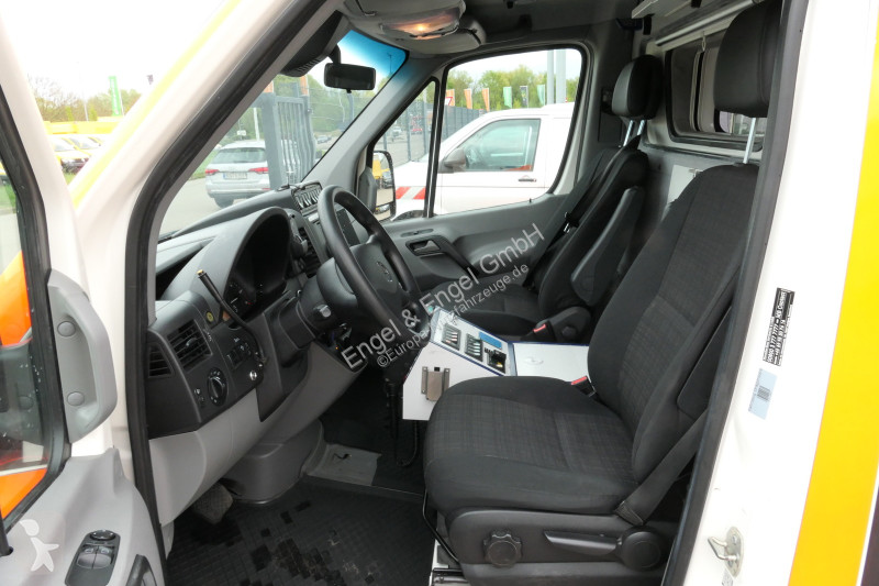 Véhicule utilitaire Mercedes Sprinter 519 CDI...