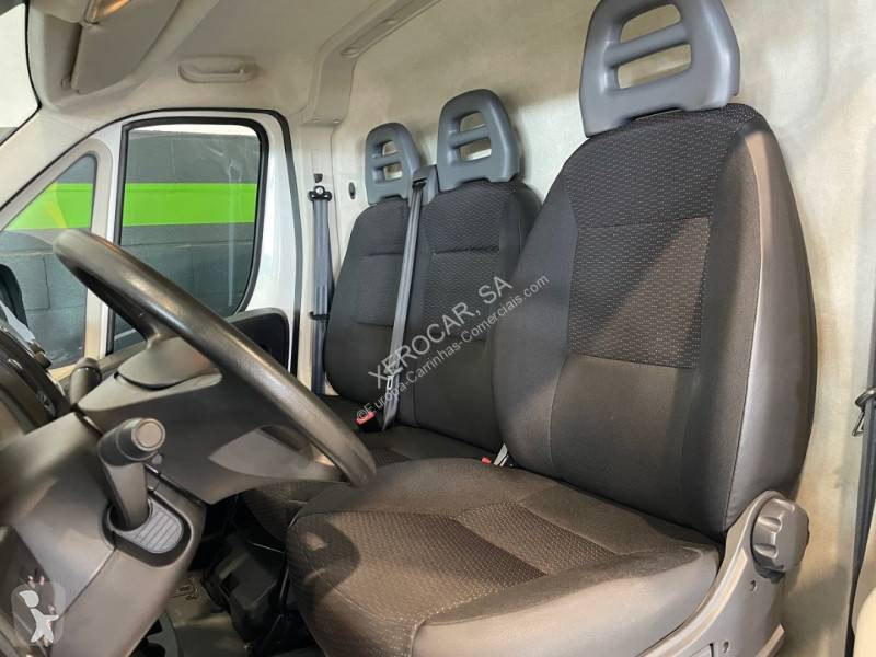 Autoutilitară Peugeot