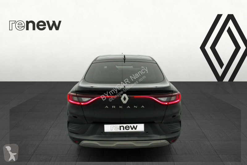 Autoutilitară Renault Arkana mild hybrid 140...