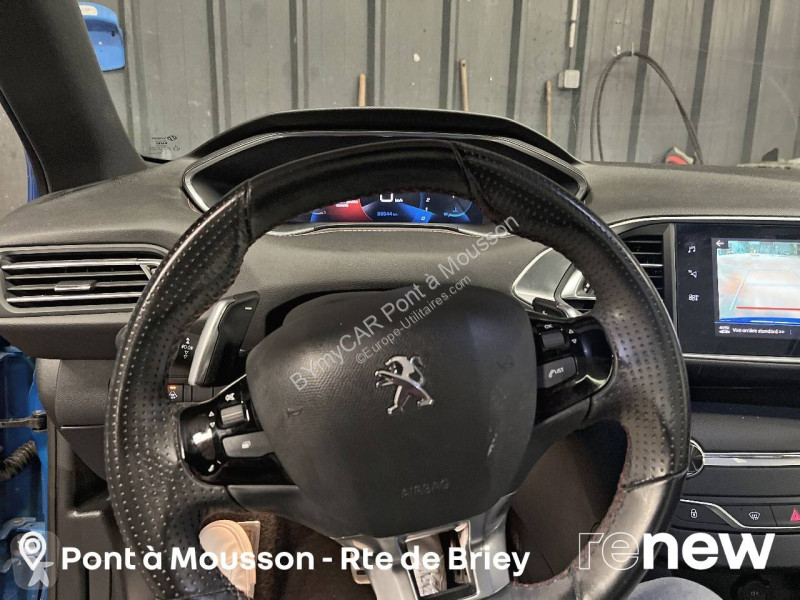 Véhicule utilitaire Peugeot 308 SW PureTech...
