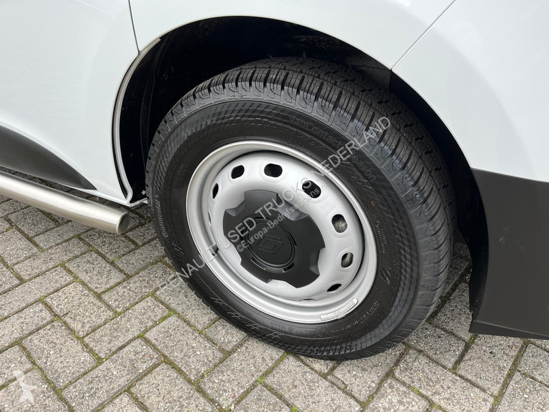Varevogn Renault E-Tech Red L2 H1,...