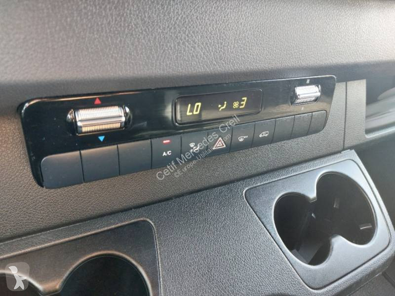 Véhicule utilitaire Mercedes