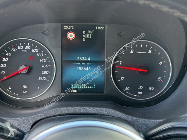 Véhicule utilitaire Mercedes 316 Tiefkühl 3,3m...
