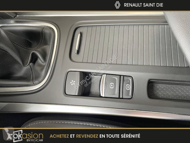 Autoutilitară Renault Mégane IV Berline Blue...