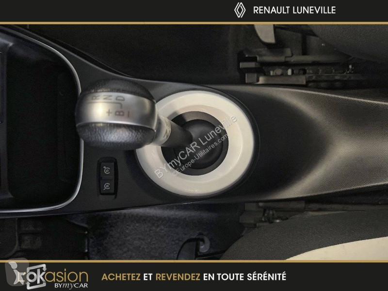 Autoutilitară Renault Twingo III Achat Intégral...