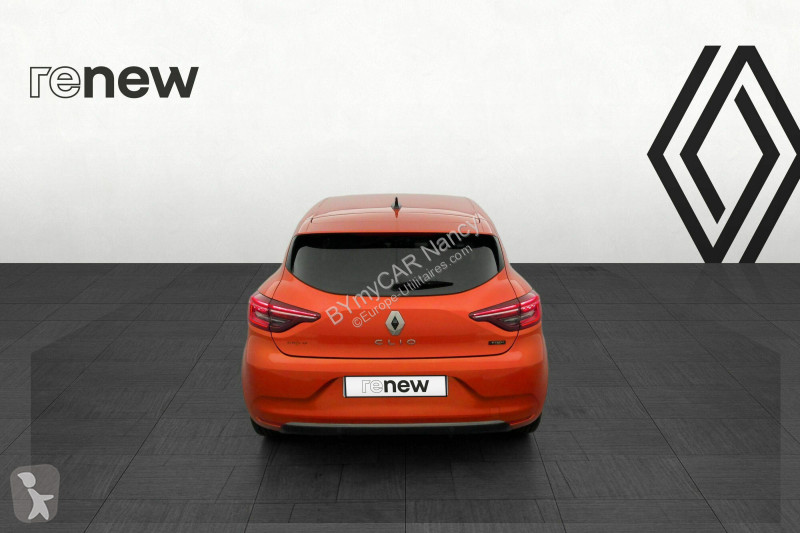 Autoutilitară Renault Clio E-Tech full hybrid 145