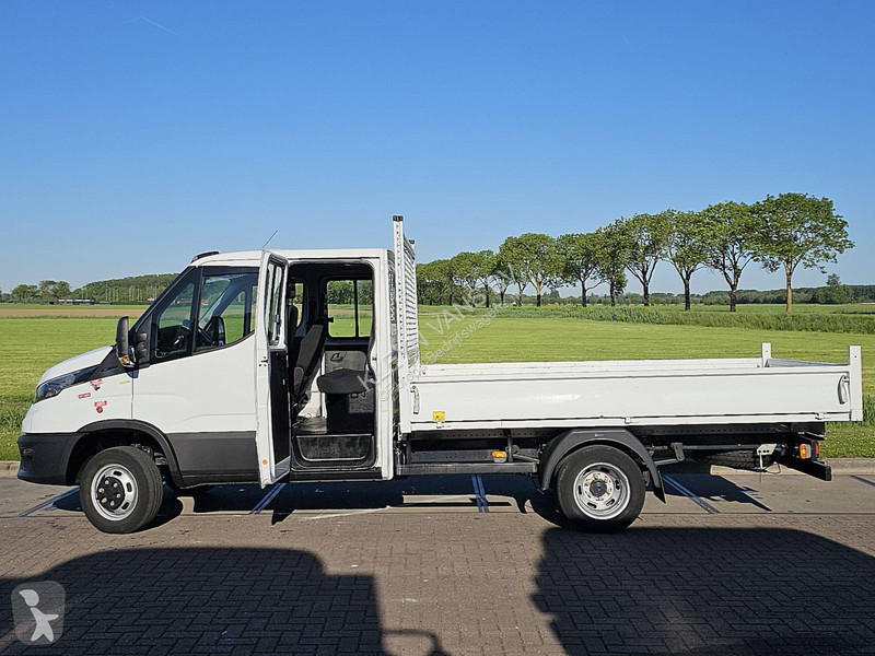 Véhicule utilitaire Iveco 35C14 DUB.Cab...
