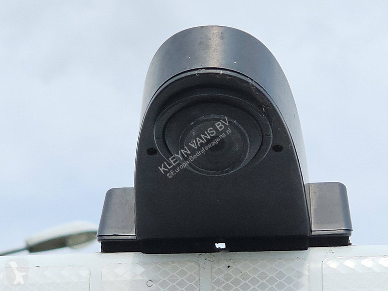 Véhicule utilitaire Renault 2.3 L1H1...