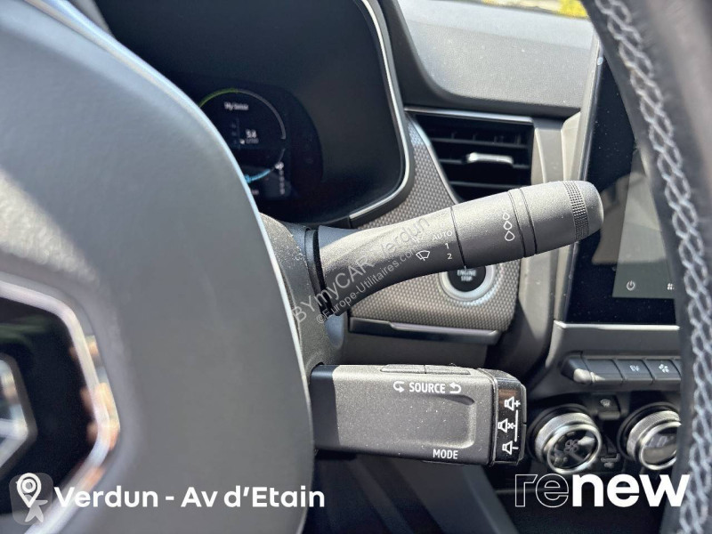 Autoutilitară Renault Arkana E-Tech 145 - 21B