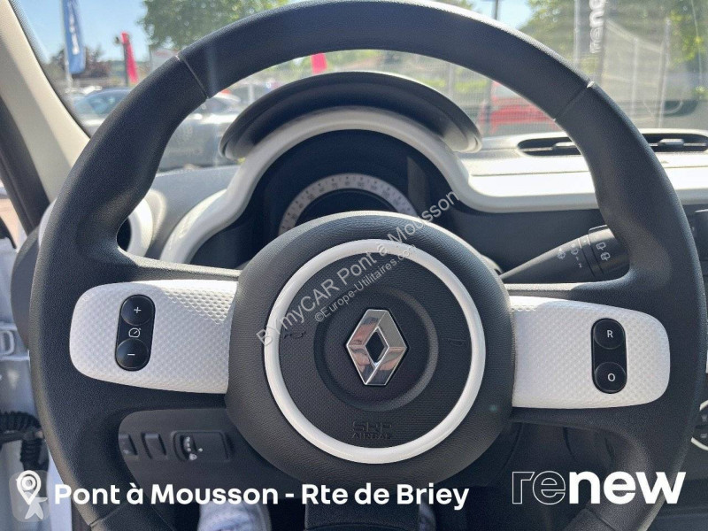 Autoutilitară Renault Twingo III Achat Intégral...