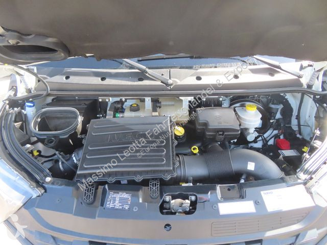 Nyttofordon Iveco 35C16 2,3    Koffer   FZ.98