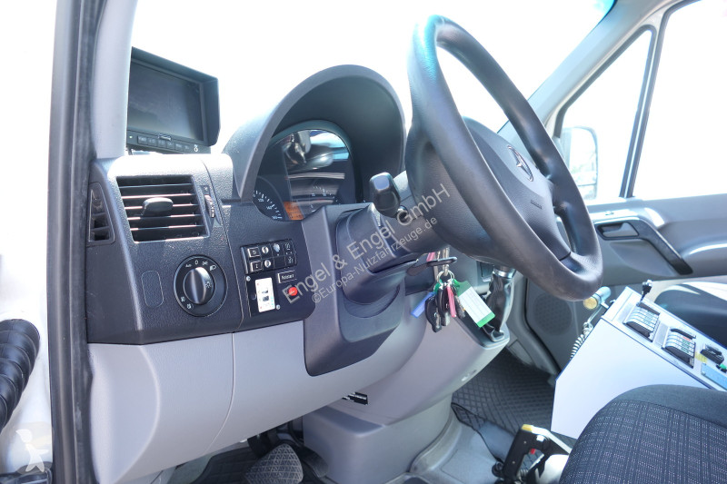 Véhicule utilitaire Mercedes Sprinter 519 CDI...