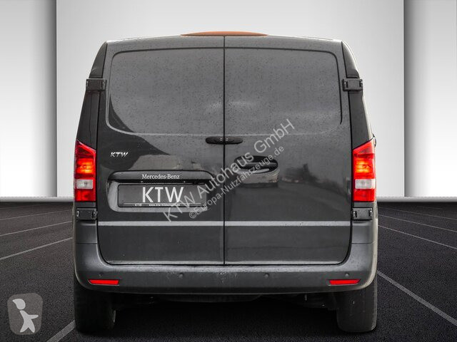 Veicolo commerciale Mercedes Vito...