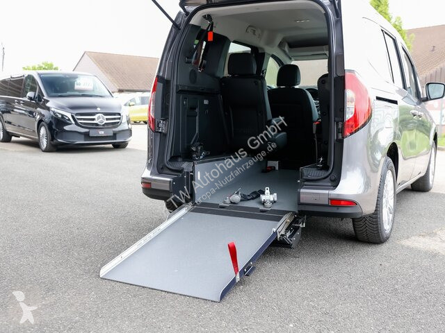 Véhicule utilitaire Mercedes