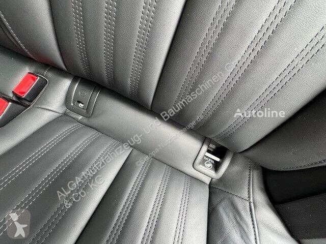 Véhicule utilitaire Audi A6...