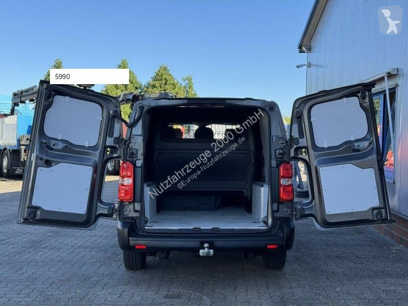 Bedrijfswagen Opel