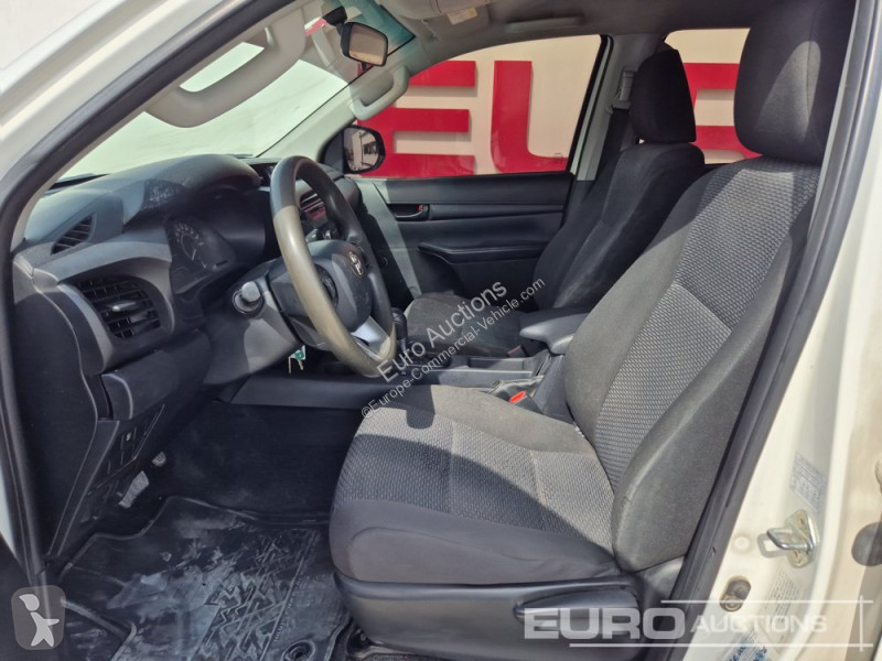 Véhicule utilitaire Toyota Hilux