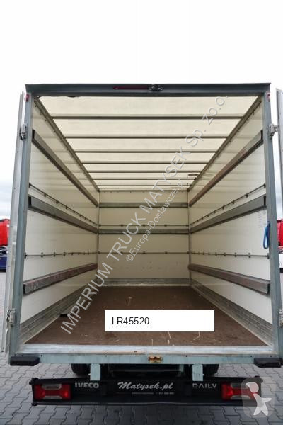 Autoutilitară Iveco DAILY 3,0 D