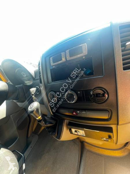 Véhicule utilitaire Mercedes